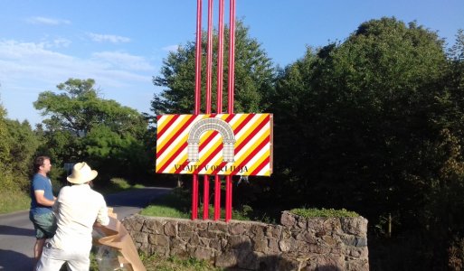 Odhalenie obnovených vstupných tabúľ do obce Ilija