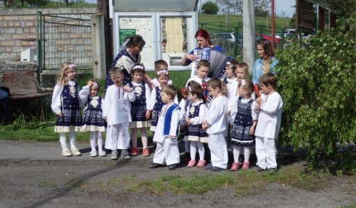 Stavanie mája 30.04.2018