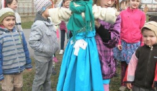 Sviatok Jari Pálenie moreny Ilija jar 2015