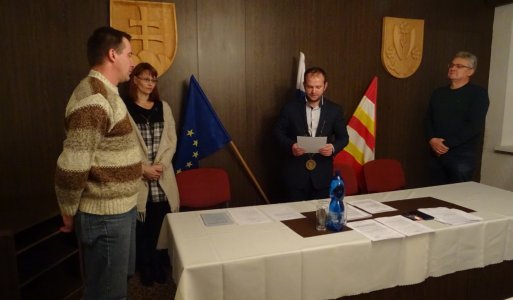 Ustanovujúce obecné zastupiteľstvo