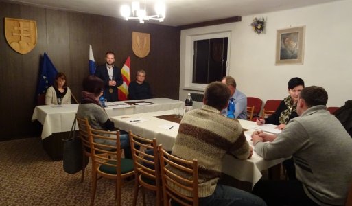 Ustanovujúce obecné zastupiteľstvo