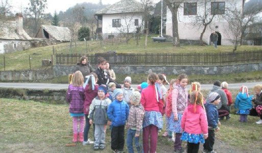 Sviatok Jari Pálenie moreny Ilija jar 2015