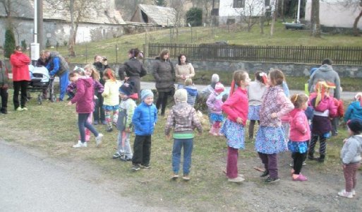 Sviatok Jari Pálenie moreny Ilija jar 2015