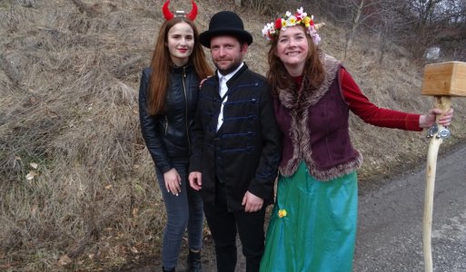 Hajnál - fašiangový sprievod