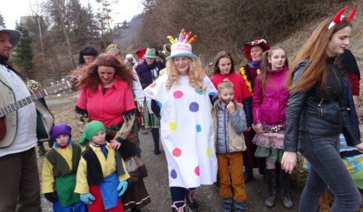 Hajnál - fašiangový sprievod