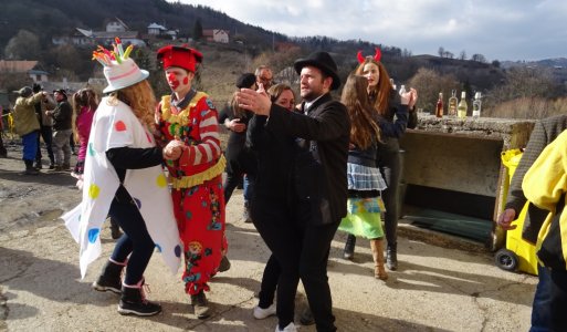 Hajnál - fašiangový sprievod