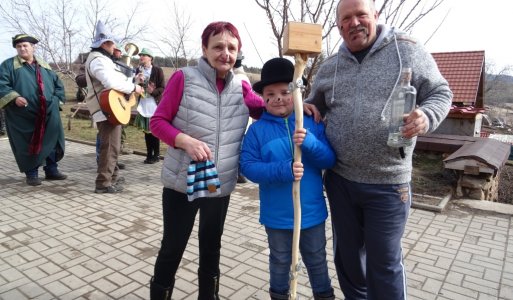 Hajnál - fašiangový sprievod