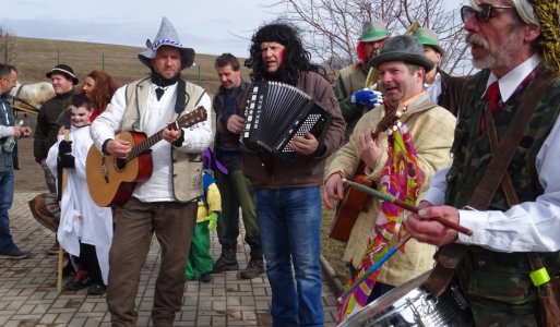 Hajnál - fašiangový sprievod