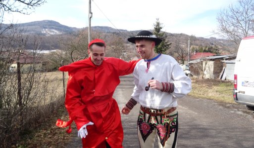 Hajnál - fašiangový sprievod