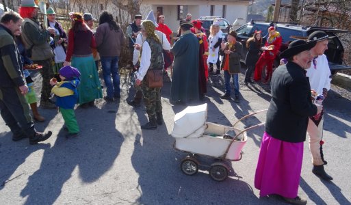 Hajnál - fašiangový sprievod