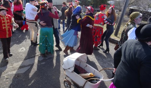 Hajnál - fašiangový sprievod