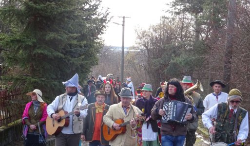 Hajnál - fašiangový sprievod