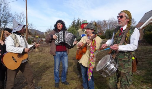 Hajnál - fašiangový sprievod