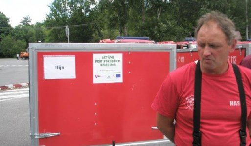 Prevzatie protipovodňových vozíkov (obec Ilija a Banský Studenec